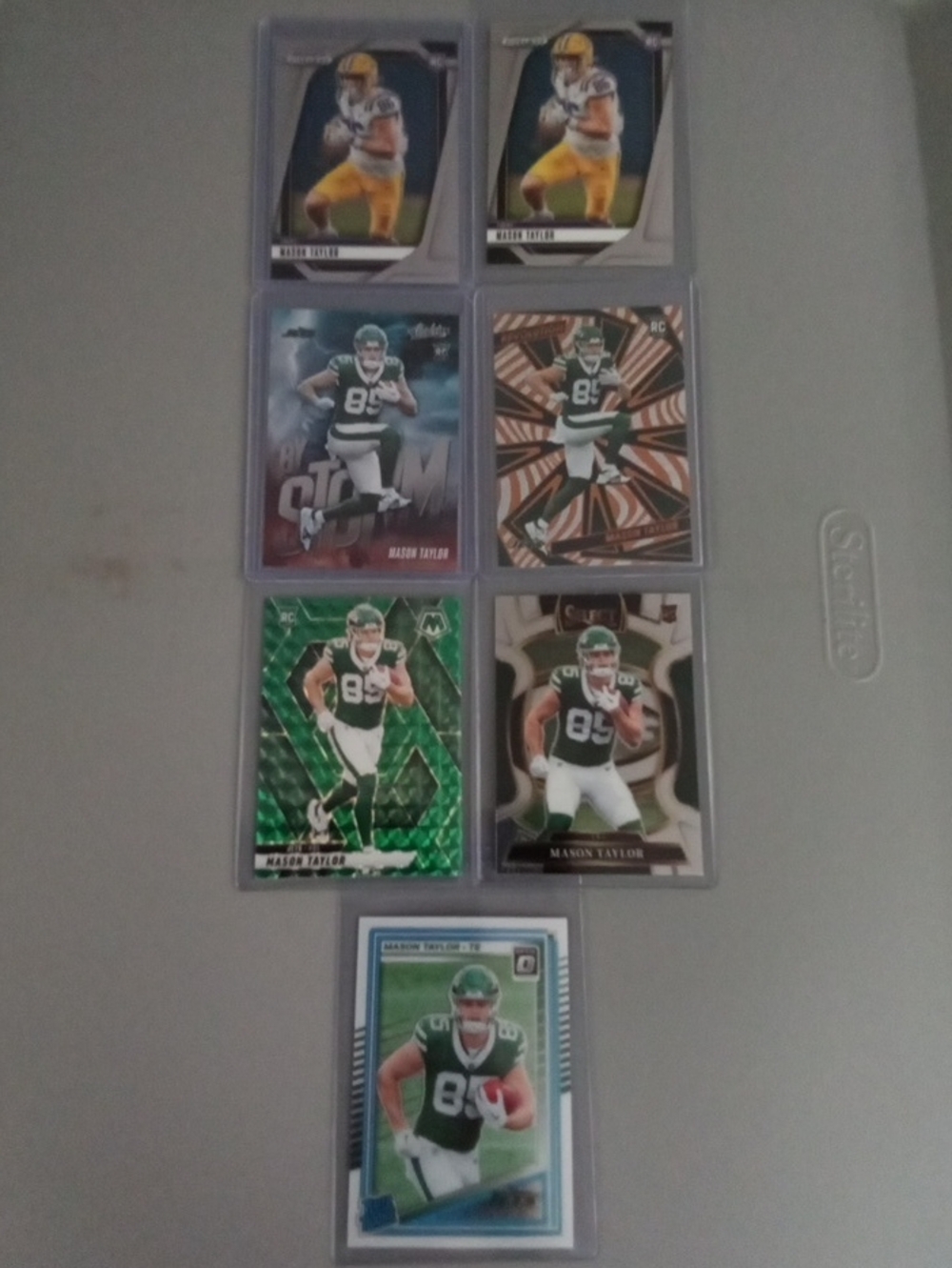 Panini Mason Taylor Rc Football Card Lot - Green & White Accents